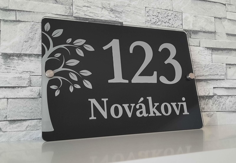 Jmenovky a domovní čísla