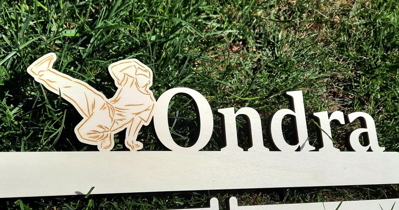 Věšák na medaile Street dance