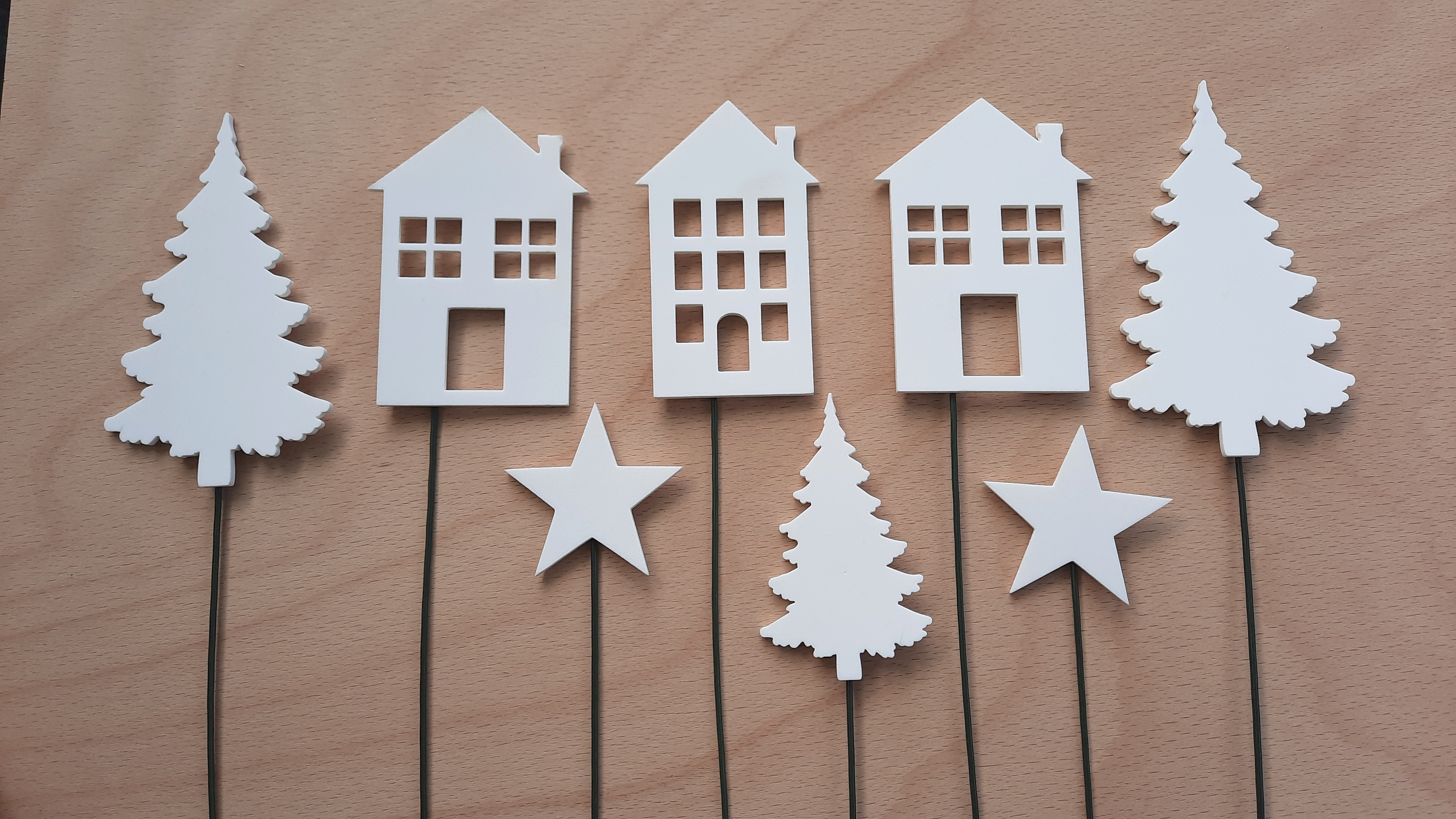 Sada zápichů domečky