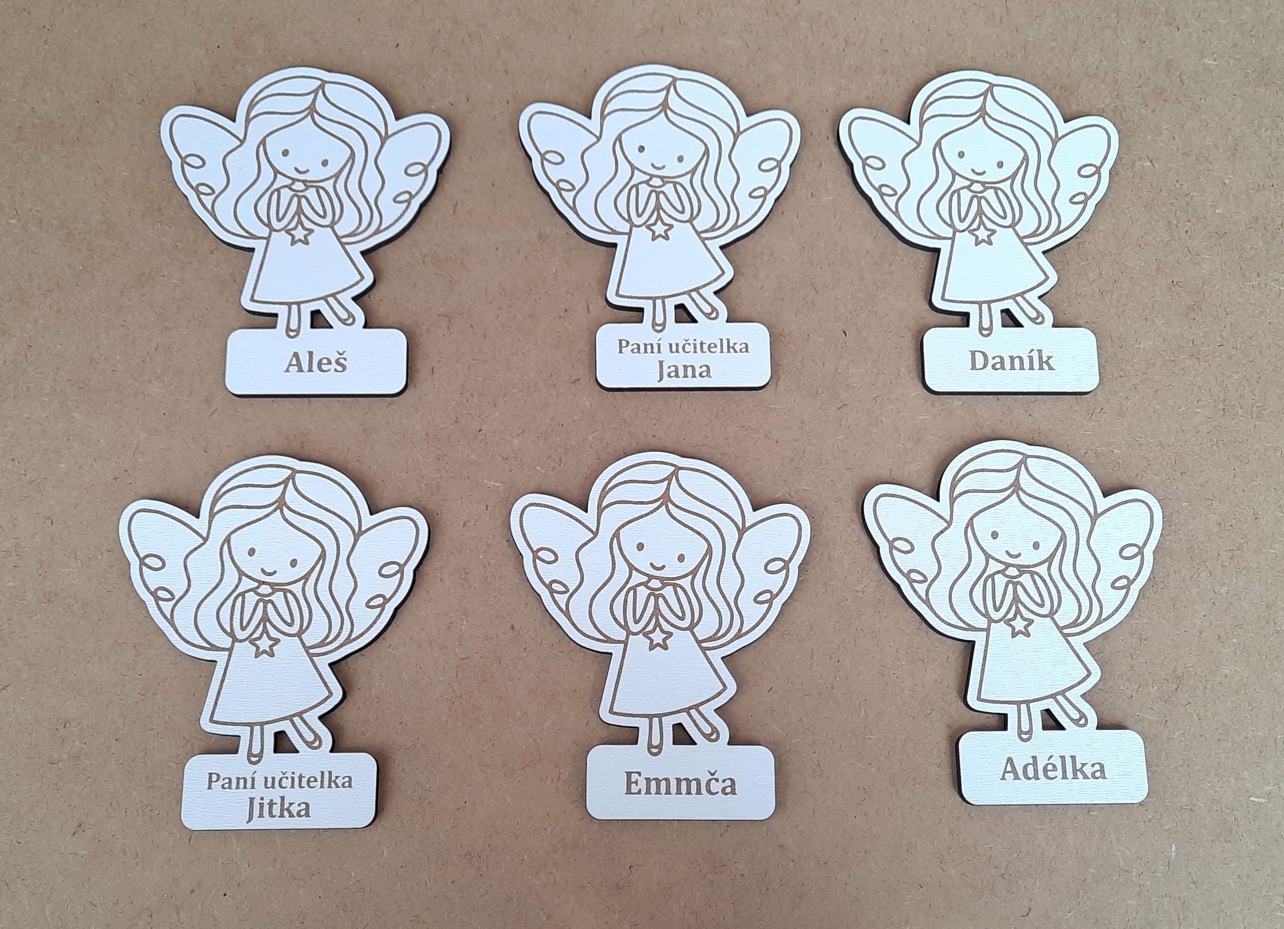 Magnetky s motivem na přání