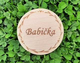 Podtácek babička
