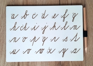 Tabulka k nácviku psaní s dřevěnou tužkou