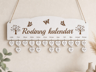 Rodinný kalendář s gravírovanými srdíčky