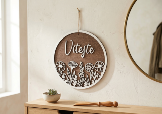 Dřevěný věnec Vítejte (20 cm)